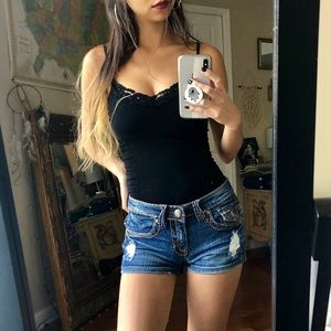 LAST CALL 💖 Blue Ripped Jean Shorts || S